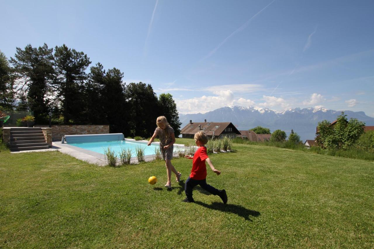 Montreux Holiday Home 외부 사진