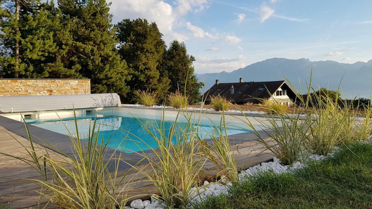 Montreux Holiday Home 외부 사진